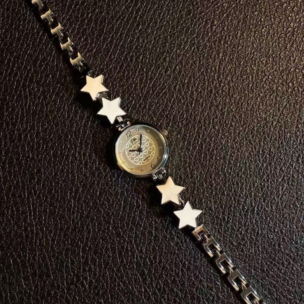Silver Star-Link Women's Bracelet Watch
